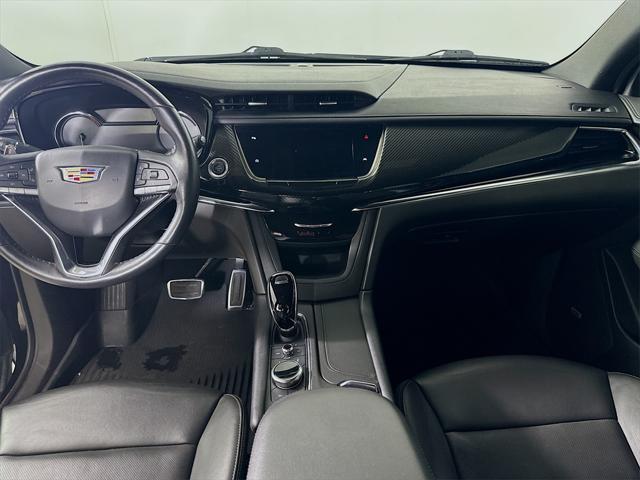 used 2021 Cadillac XT6 car, priced at $32,989