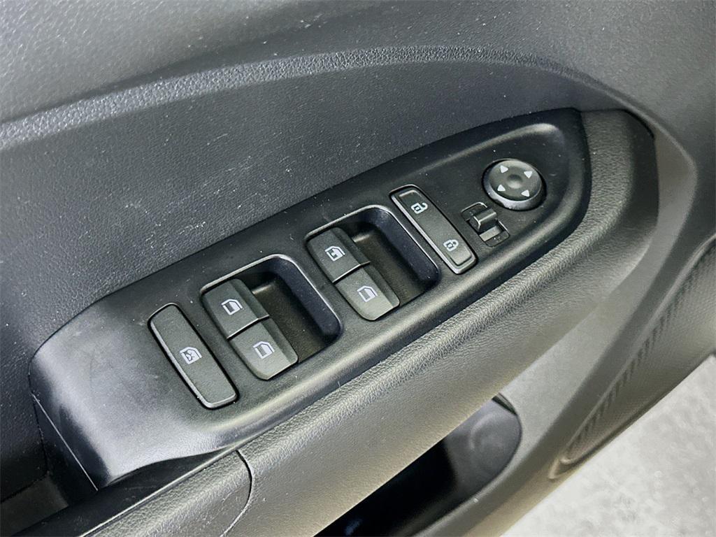 used 2021 Hyundai Venue car, priced at $13,294