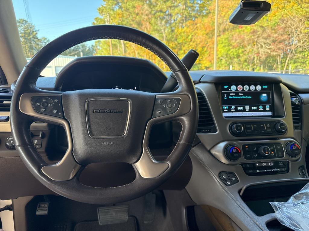 used 2019 GMC Yukon car, priced at $33,996