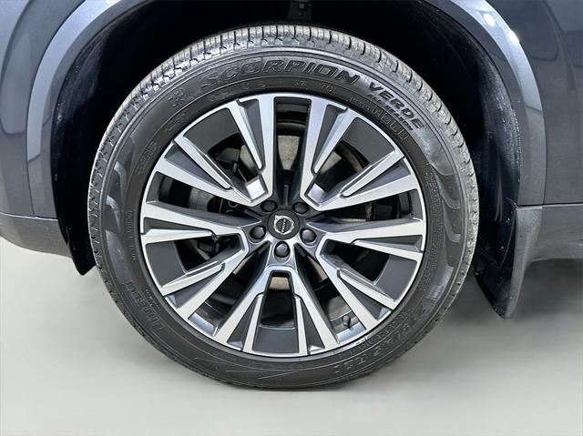 used 2021 Volvo XC90 car, priced at $31,310