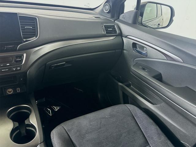 used 2022 Honda Pilot car, priced at $30,990