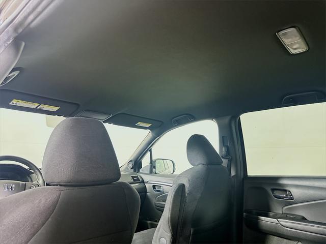 used 2022 Honda Pilot car, priced at $30,990