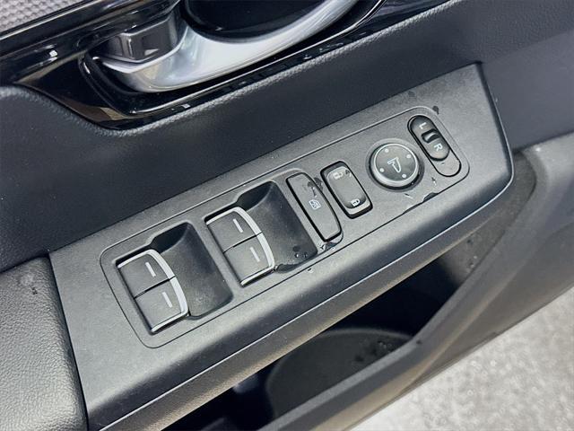 used 2023 Honda CR-V car, priced at $33,598