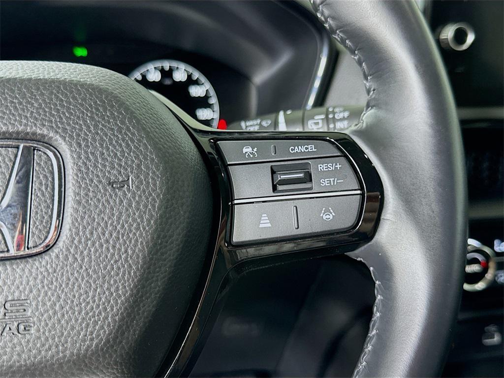 used 2023 Honda CR-V car, priced at $28,999