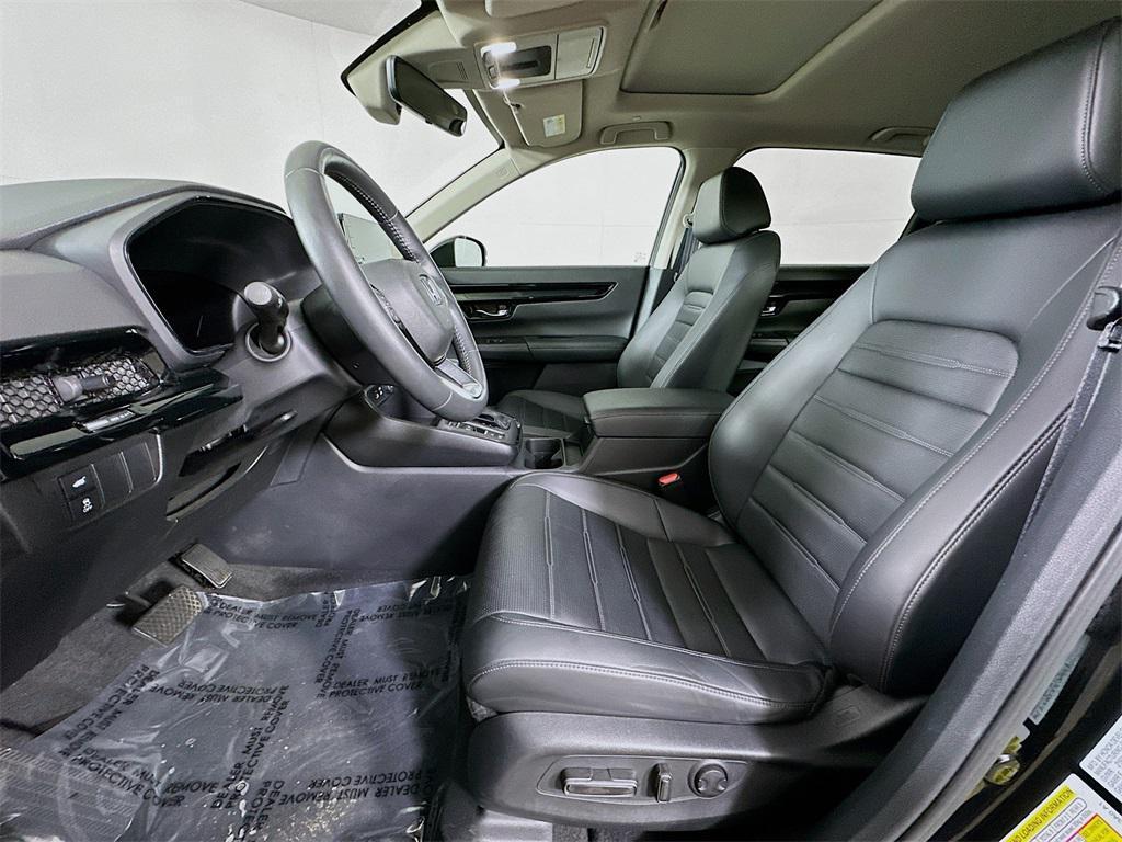 used 2023 Honda CR-V car, priced at $28,999