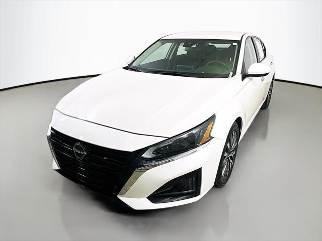 used 2023 Nissan Altima car, priced at $18,800