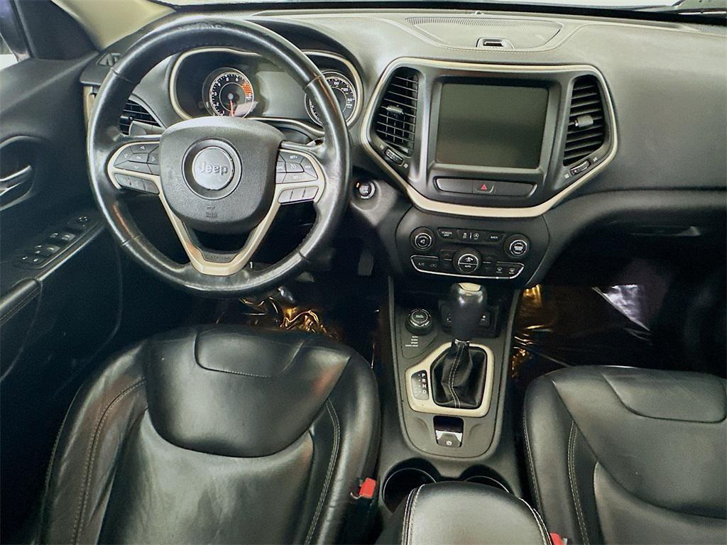 used 2016 Jeep Cherokee car, priced at $13,144