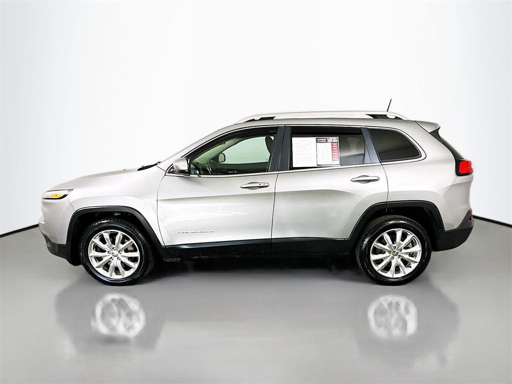used 2016 Jeep Cherokee car, priced at $13,144