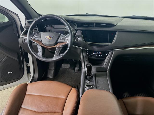 used 2020 Cadillac XT5 car, priced at $26,497