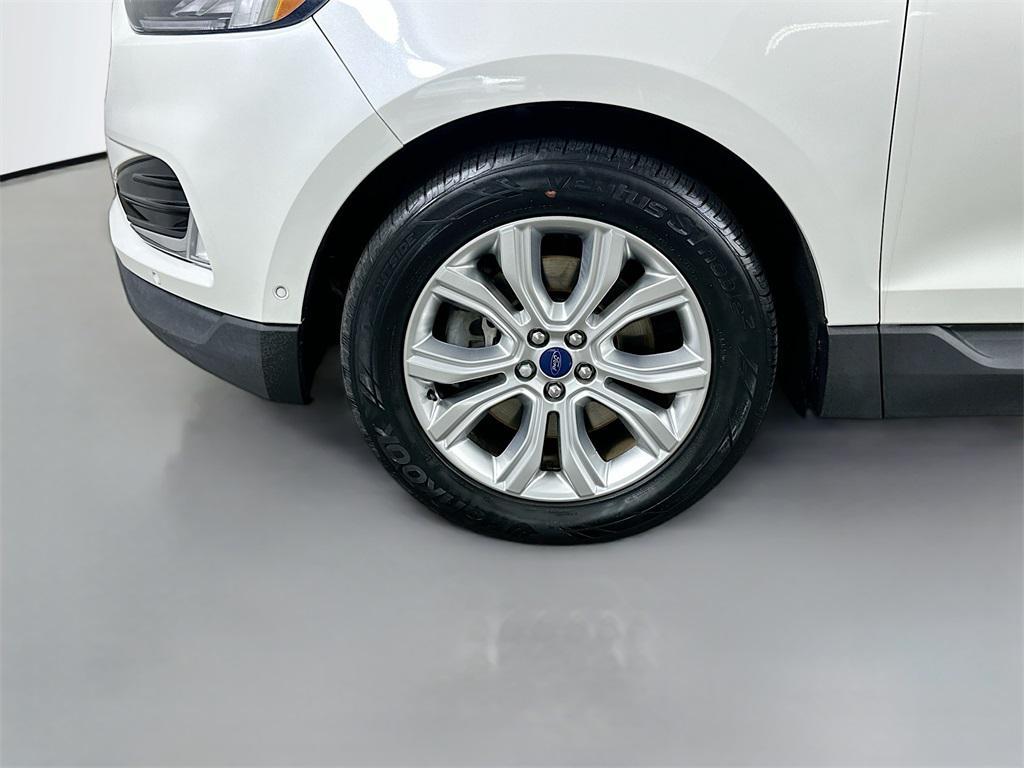 used 2020 Ford Edge car, priced at $21,200
