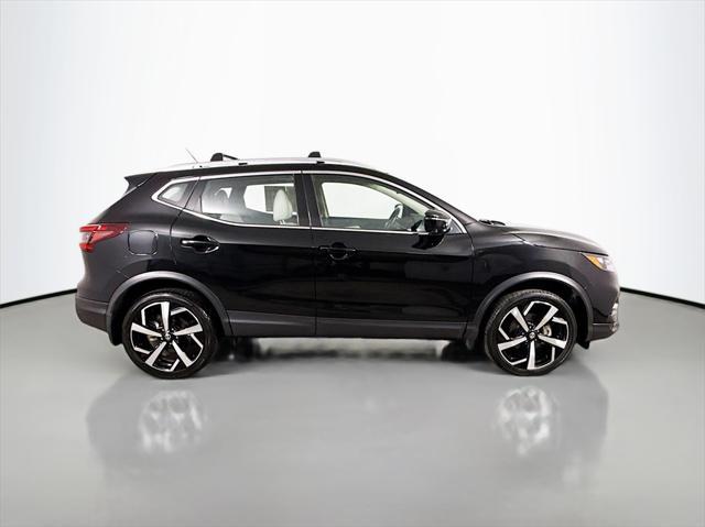 used 2022 Nissan Rogue Sport car, priced at $22,566