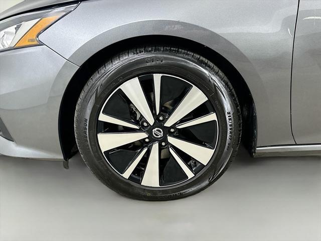 used 2022 Nissan Altima car, priced at $17,999