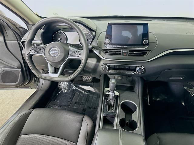 used 2022 Nissan Altima car, priced at $17,999