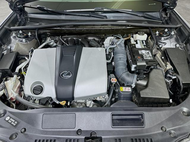 used 2021 Lexus ES 350 car, priced at $32,200