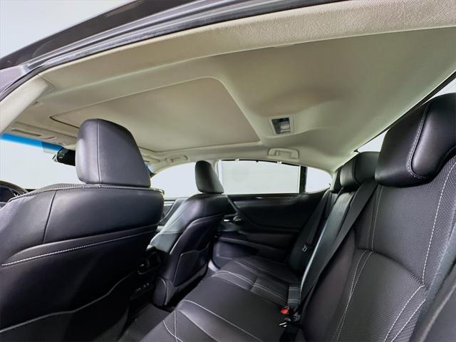 used 2021 Lexus ES 350 car, priced at $32,200