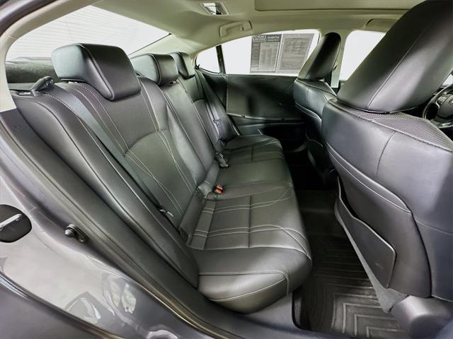 used 2021 Lexus ES 350 car, priced at $32,200