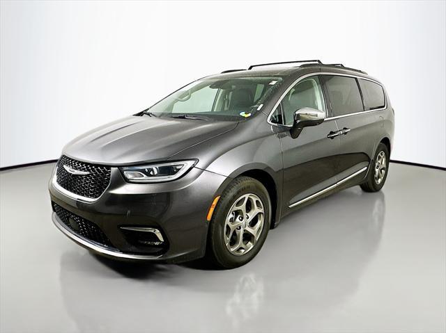 used 2022 Chrysler Pacifica car, priced at $23,400