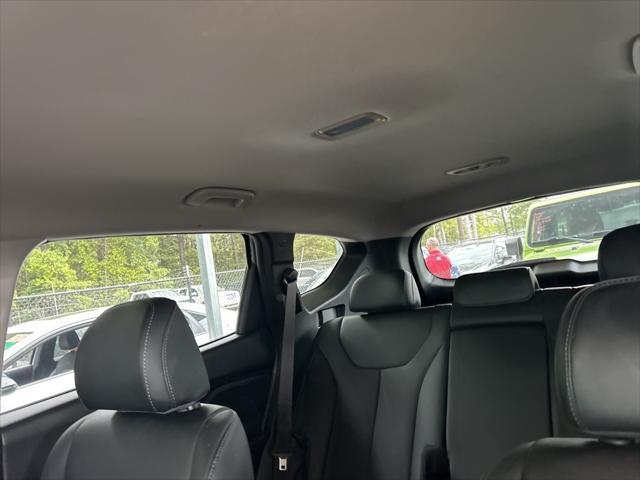 used 2023 Hyundai Santa Fe car, priced at $25,999