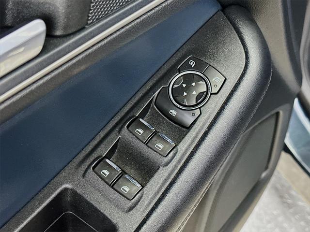 used 2022 Ford Edge car, priced at $19,990