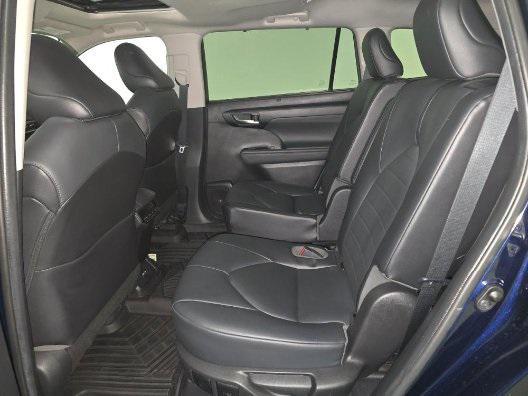 used 2021 Toyota Highlander car, priced at $25,976