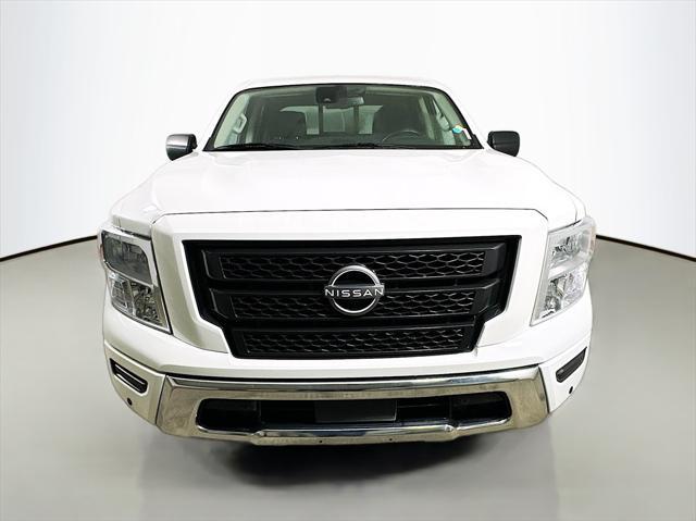 used 2023 Nissan Titan car, priced at $29,800