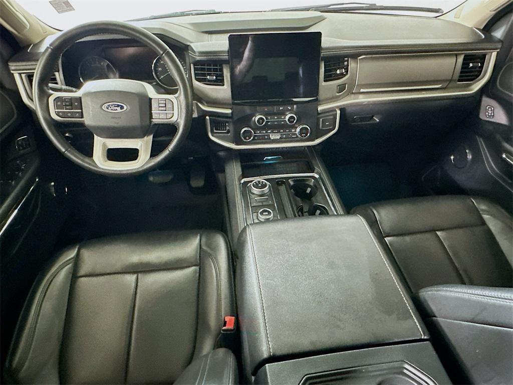 used 2022 Ford Expedition car, priced at $32,900