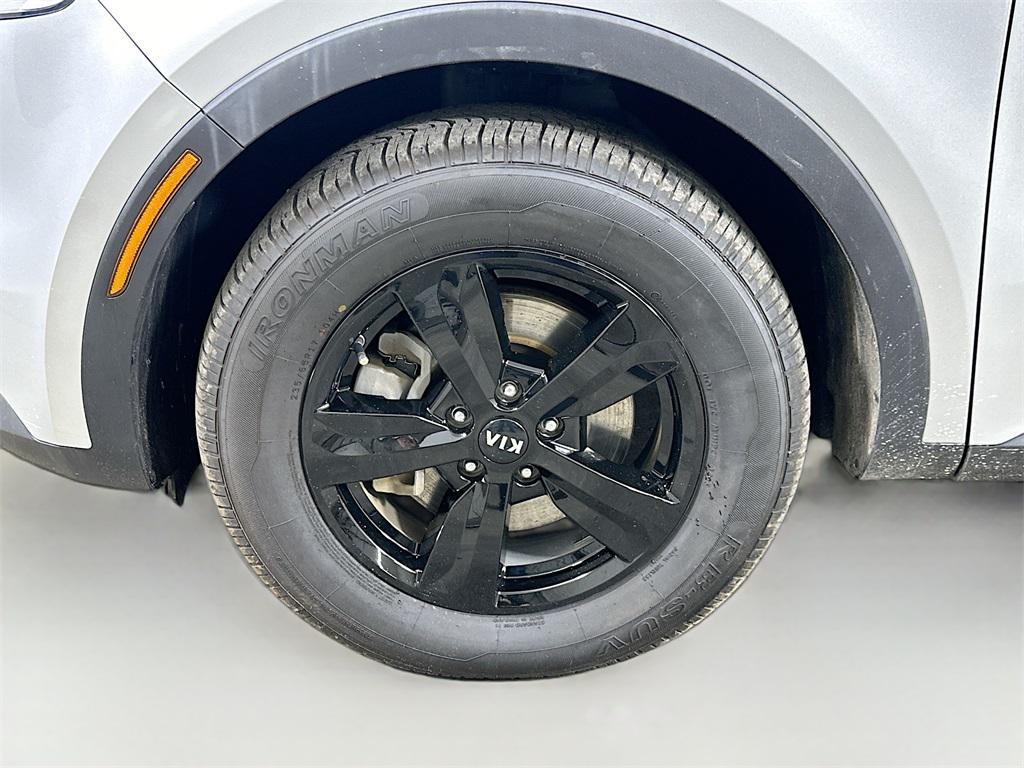 used 2021 Kia Sorento car, priced at $15,808
