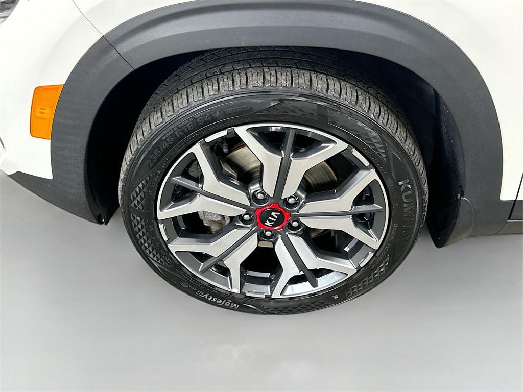 used 2021 Kia Seltos car, priced at $18,999