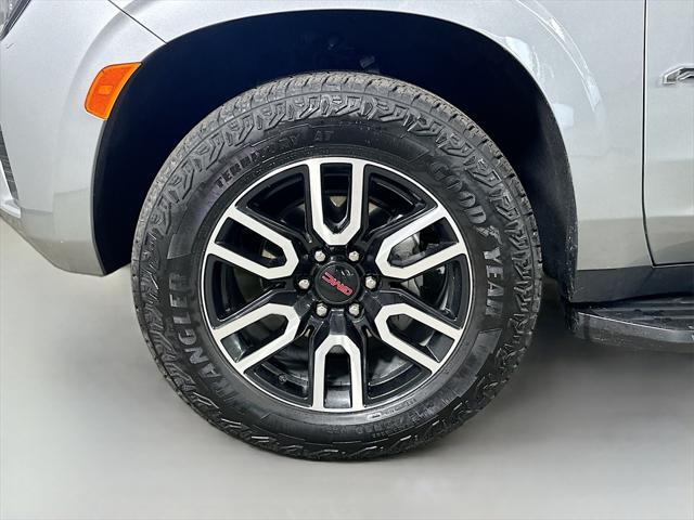 used 2024 GMC Yukon car, priced at $69,989