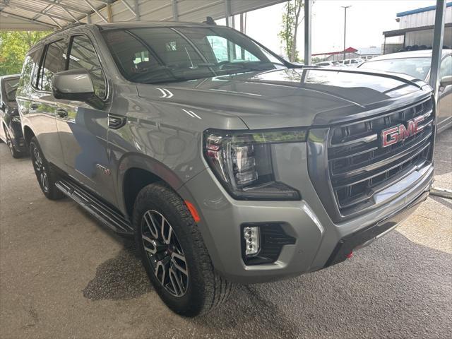 used 2024 GMC Yukon car, priced at $69,989