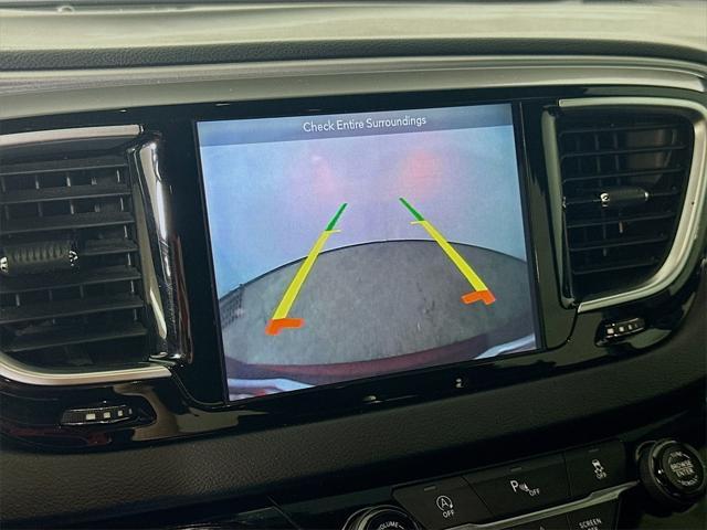 used 2018 Chrysler Pacifica car, priced at $15,994