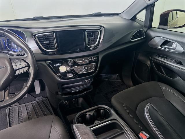 used 2018 Chrysler Pacifica car, priced at $15,994