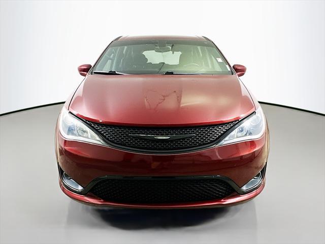 used 2018 Chrysler Pacifica car, priced at $15,994