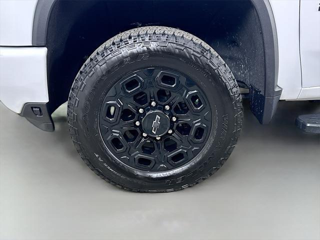 used 2024 Chevrolet Silverado 2500 car, priced at $71,999
