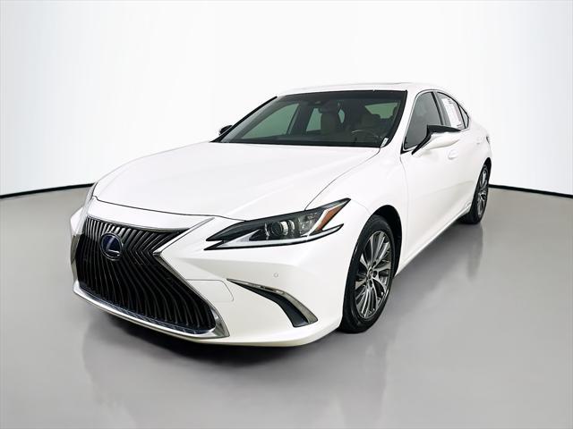 used 2019 Lexus ES 300h car, priced at $24,900