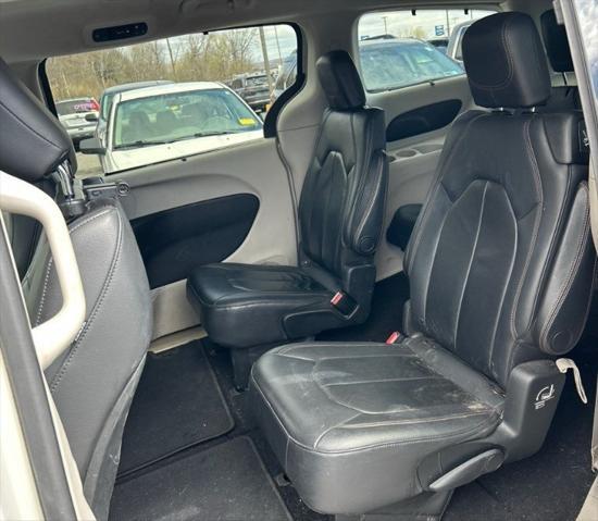 used 2017 Chrysler Pacifica car, priced at $13,700