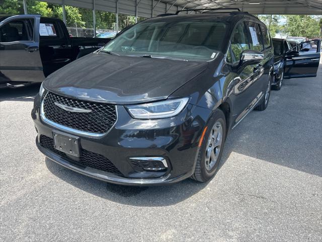 used 2023 Chrysler Pacifica car, priced at $25,800