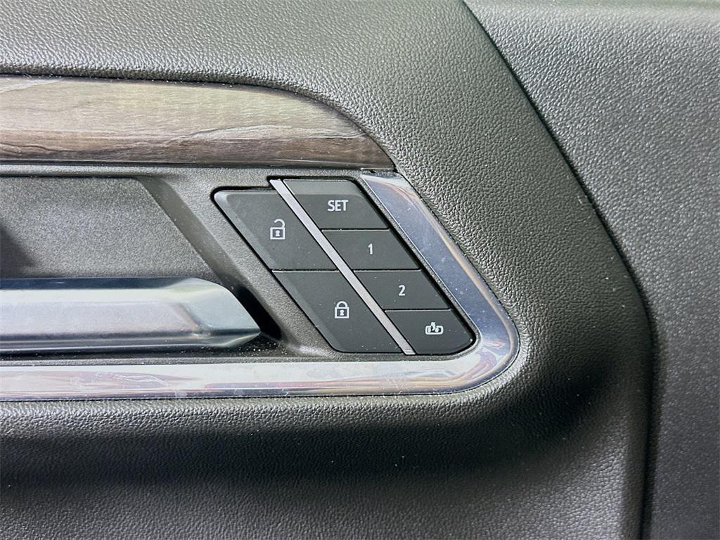 used 2024 Chevrolet Silverado 2500 car, priced at $62,900