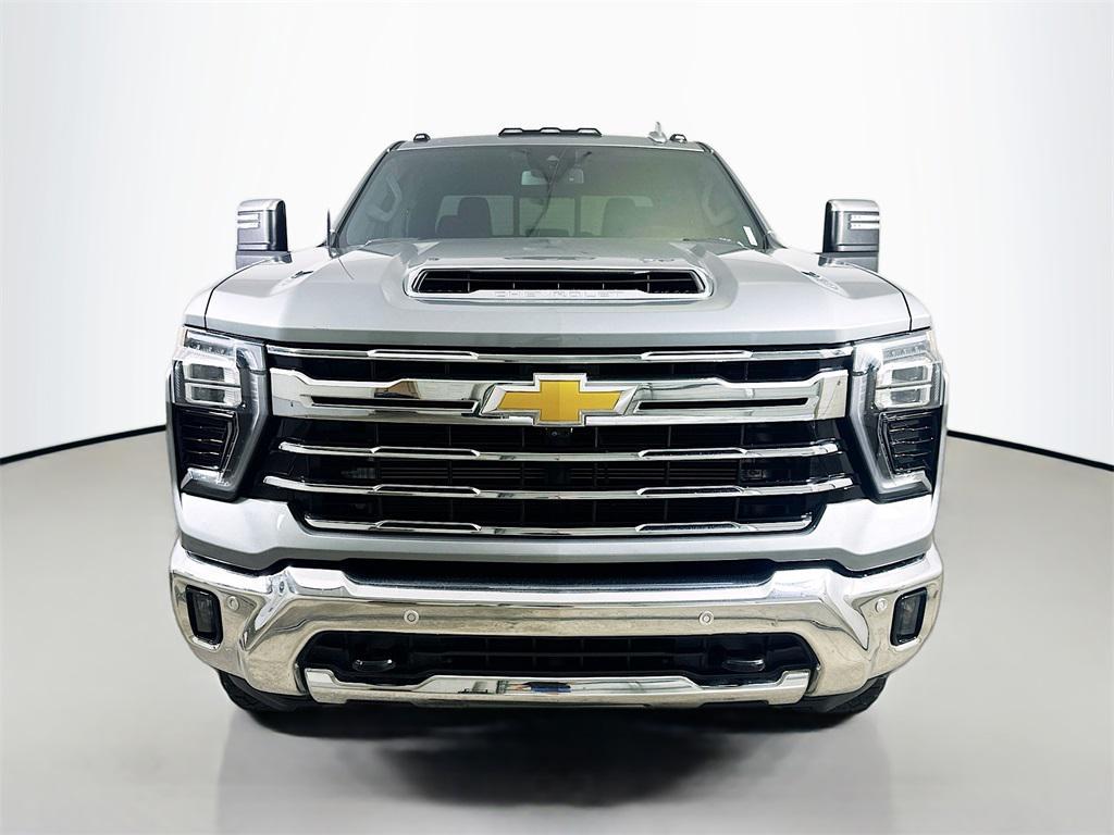 used 2024 Chevrolet Silverado 2500 car, priced at $62,900