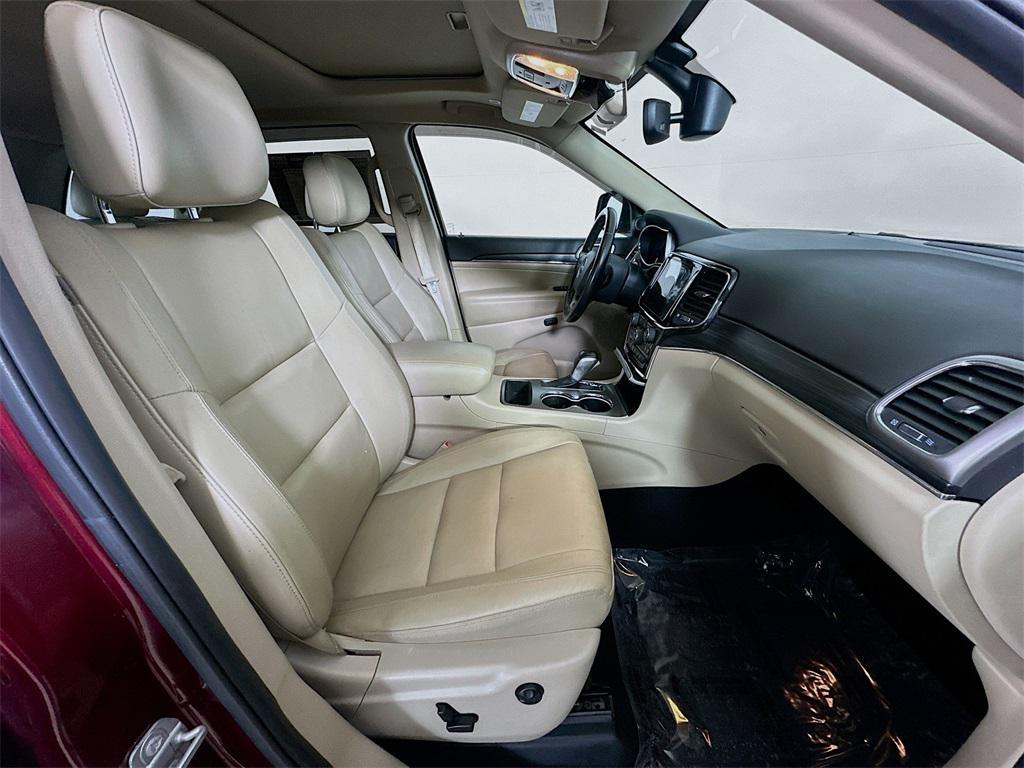 used 2020 Jeep Grand Cherokee car, priced at $20,271