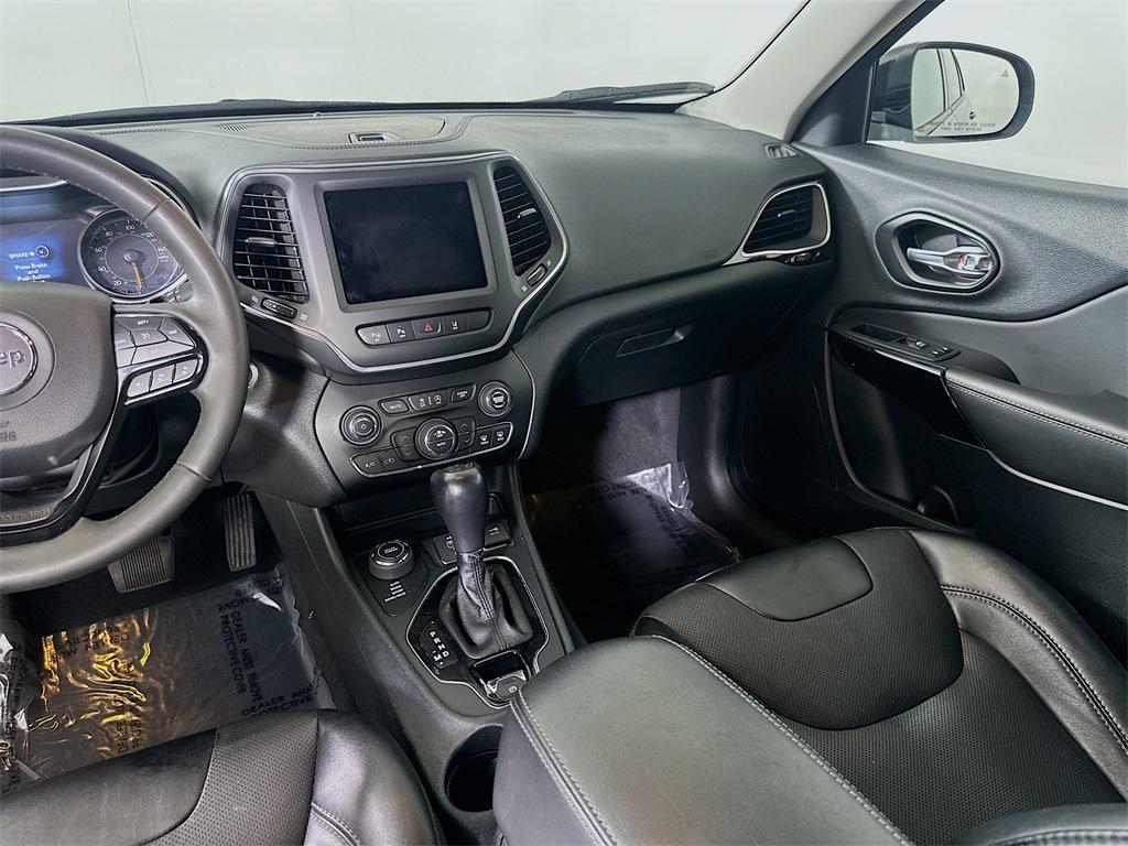 used 2023 Jeep Cherokee car, priced at $21,300