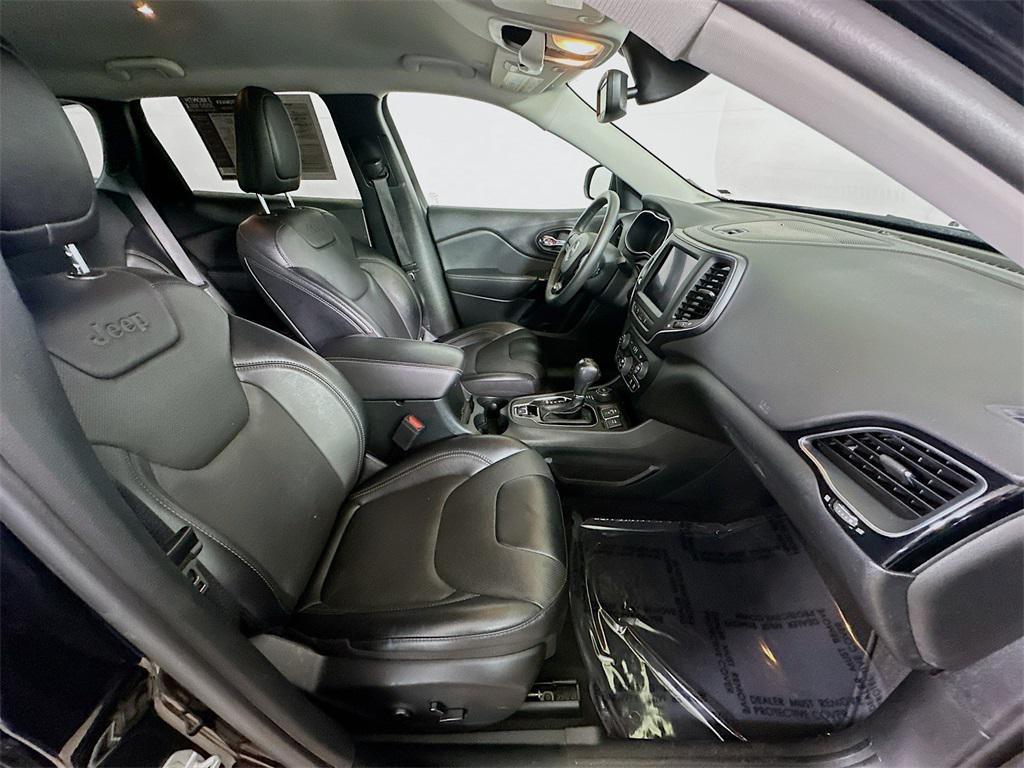 used 2023 Jeep Cherokee car, priced at $21,300
