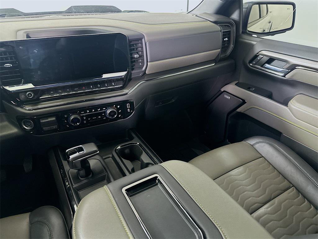 used 2022 Chevrolet Silverado 1500 car, priced at $47,600