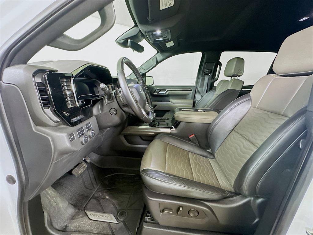 used 2022 Chevrolet Silverado 1500 car, priced at $47,600