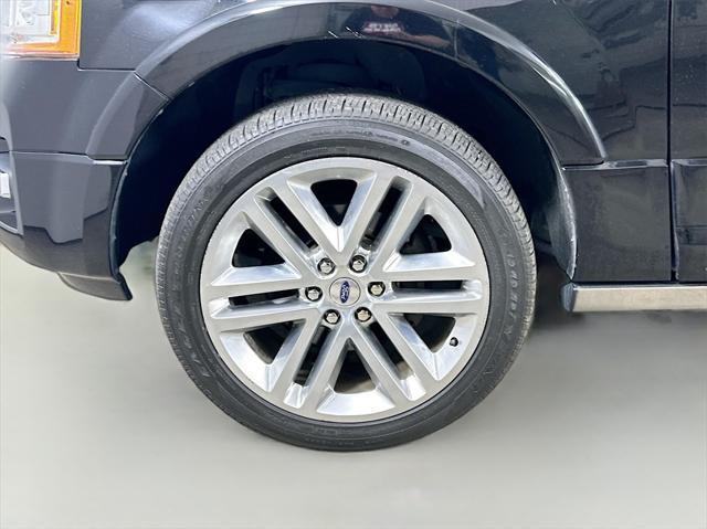 used 2017 Ford Expedition car, priced at $23,314