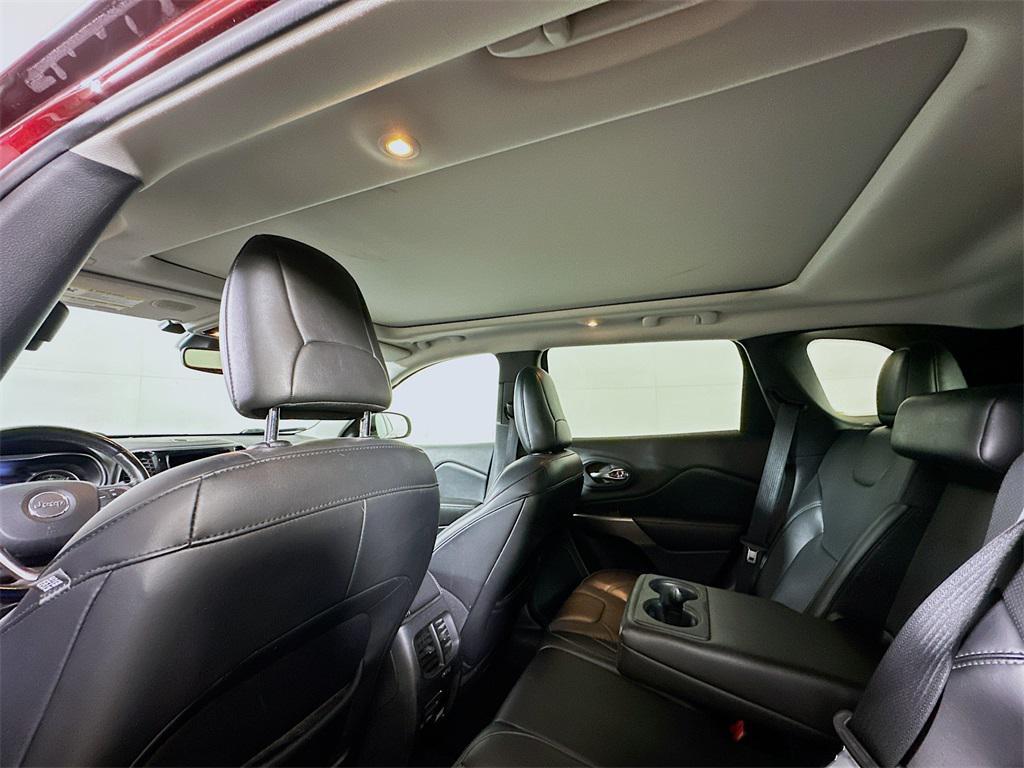 used 2019 Jeep Cherokee car, priced at $14,573