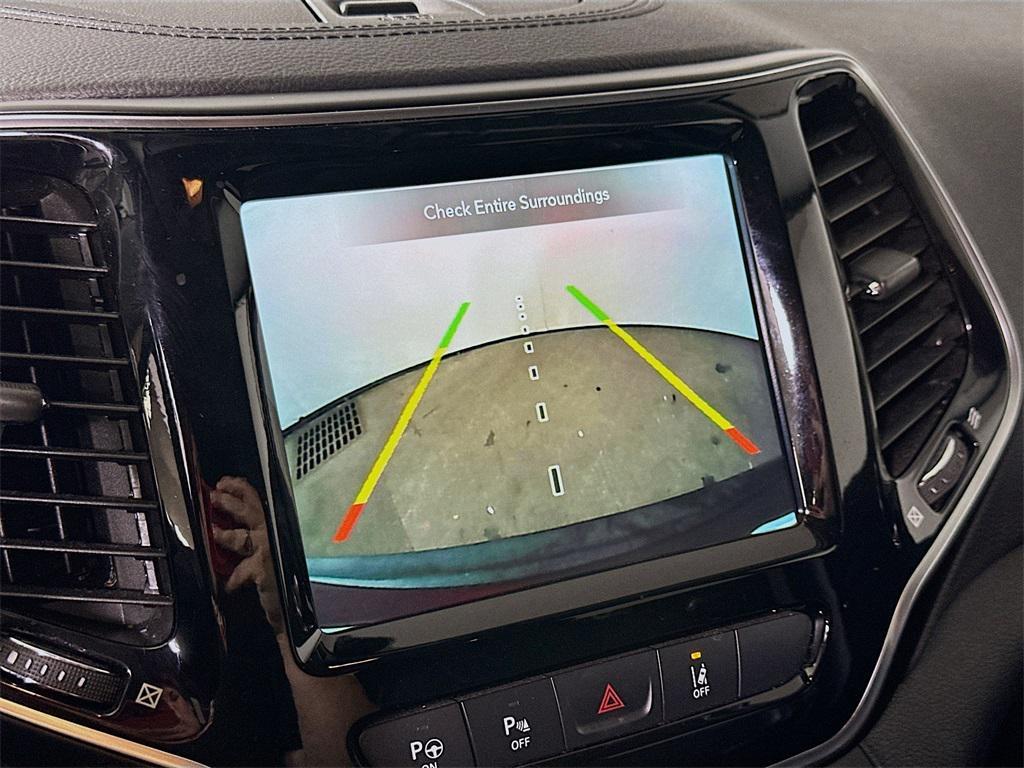 used 2019 Jeep Cherokee car, priced at $14,573