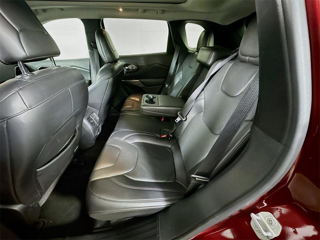 used 2019 Jeep Cherokee car, priced at $14,573