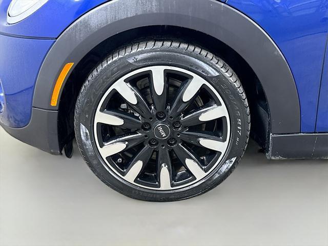 used 2015 MINI Hardtop car, priced at $10,999