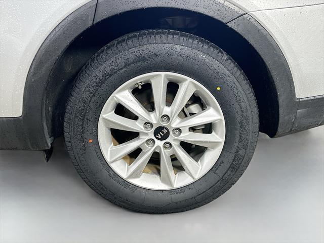 used 2019 Kia Sorento car, priced at $15,803